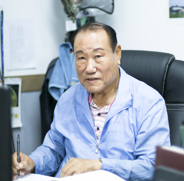 한국우리밀농업협동조합 천익출 조합장 < 인터뷰 < 특집기획 < 기사본문 - 농업인신문 한국우리밀농업협동조합   천익출 조합장