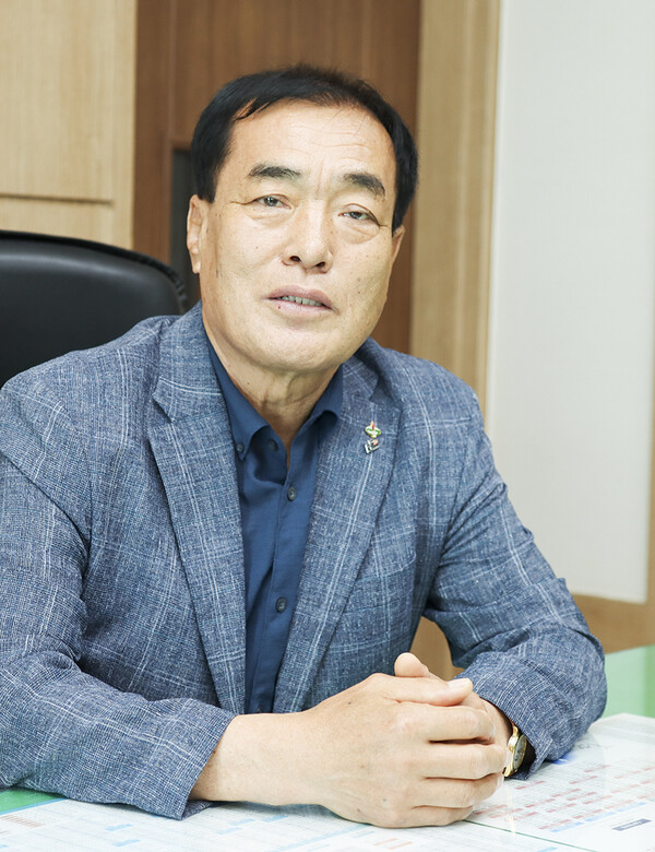 최원섭 한국농촌지도자중앙연합회 전라남도연합회장 < 차 한잔! < 지도자소식 < 기사본문 - 농업인신문 최원섭 한국농촌지도자중앙연합회... 