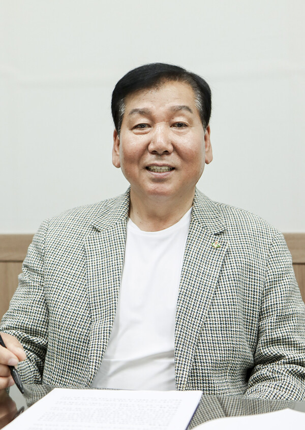 김근배 한국농촌지도자 충청남도연합회회장 < 차 한잔! < 지도자소식 < 기사본문 - 농업인신문 김근배 한국농촌지도자 충청남도연합회회장